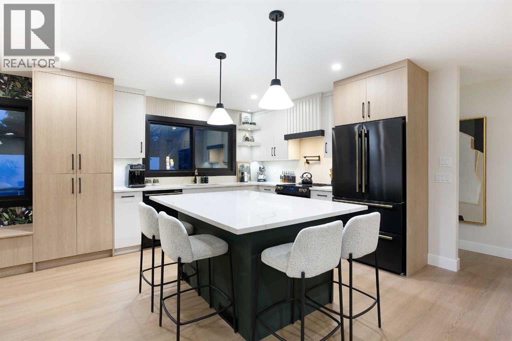 2416 Palliser Drive SW