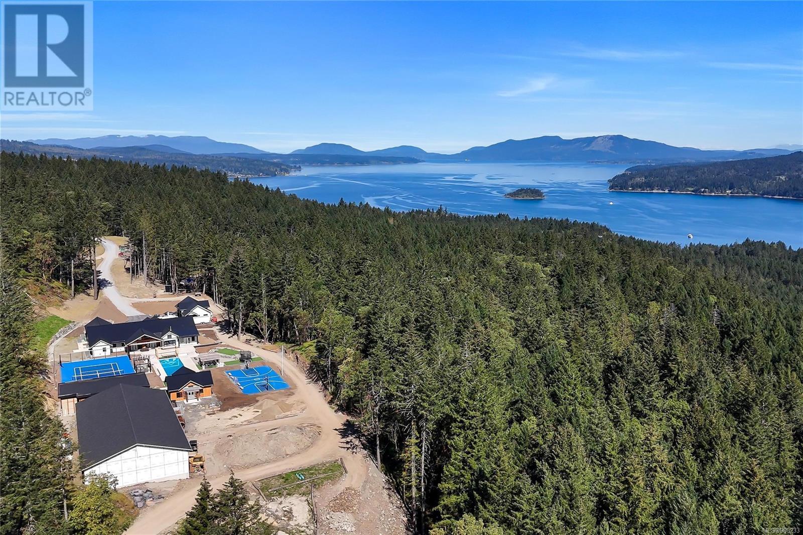 6707 Willis Point Rd