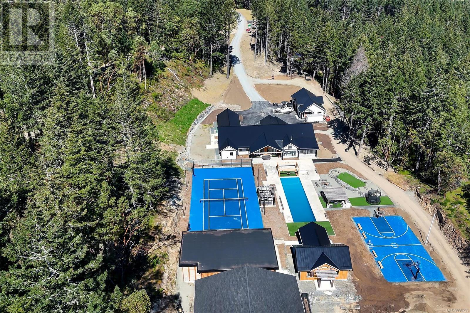 6707 Willis Point Rd