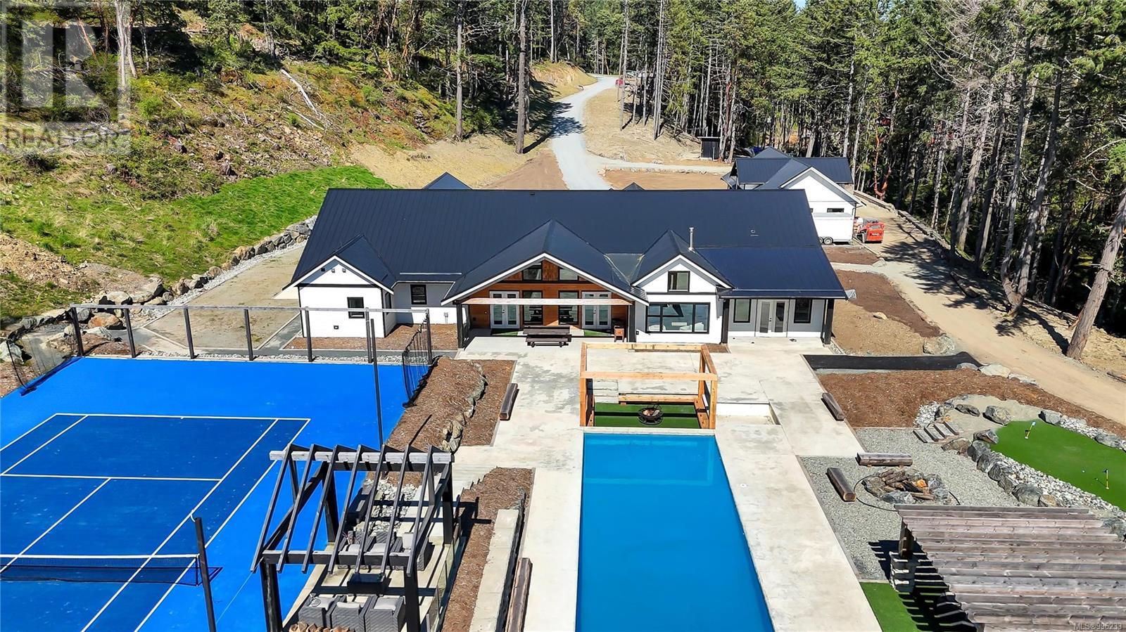 6707 Willis Point Rd