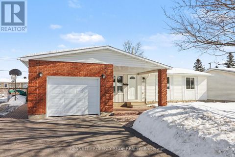 1503 BLACKHEATH STREET Ottawa ON K1E1K6