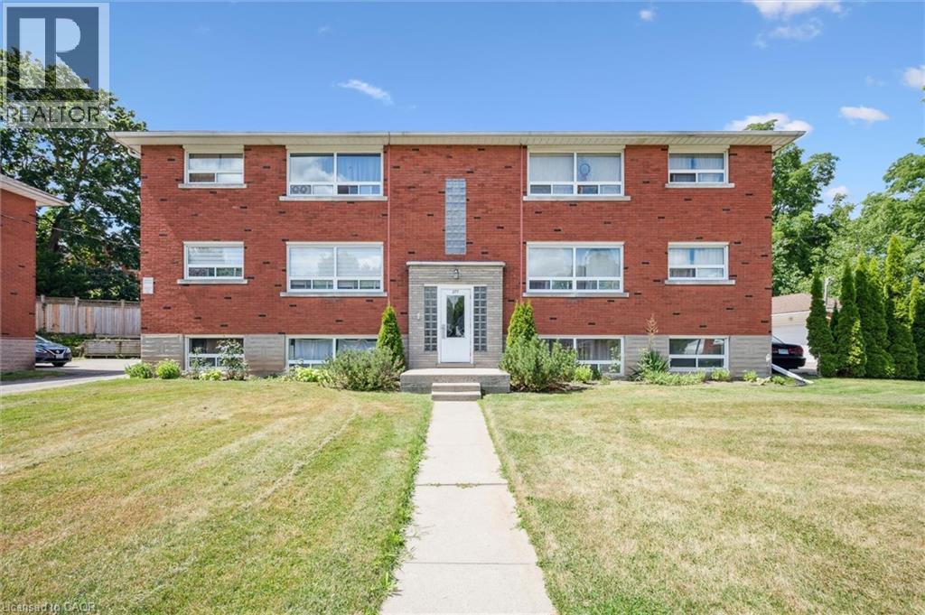 275-279 HERBERT Street