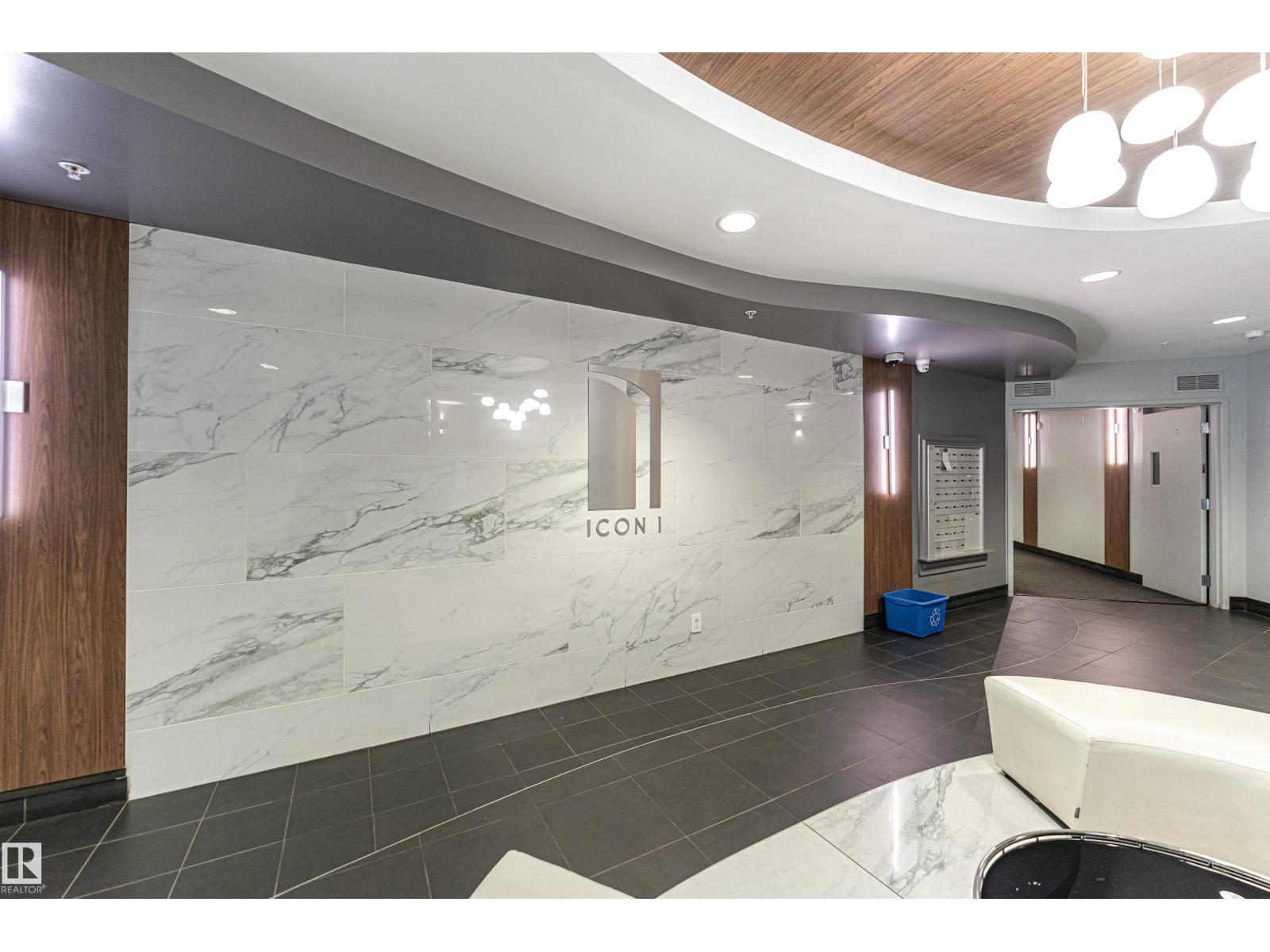 #1804 10136 104 ST NW