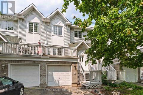 4 CASTLEGREEN PRIVATE Ottawa ON K1T3N2