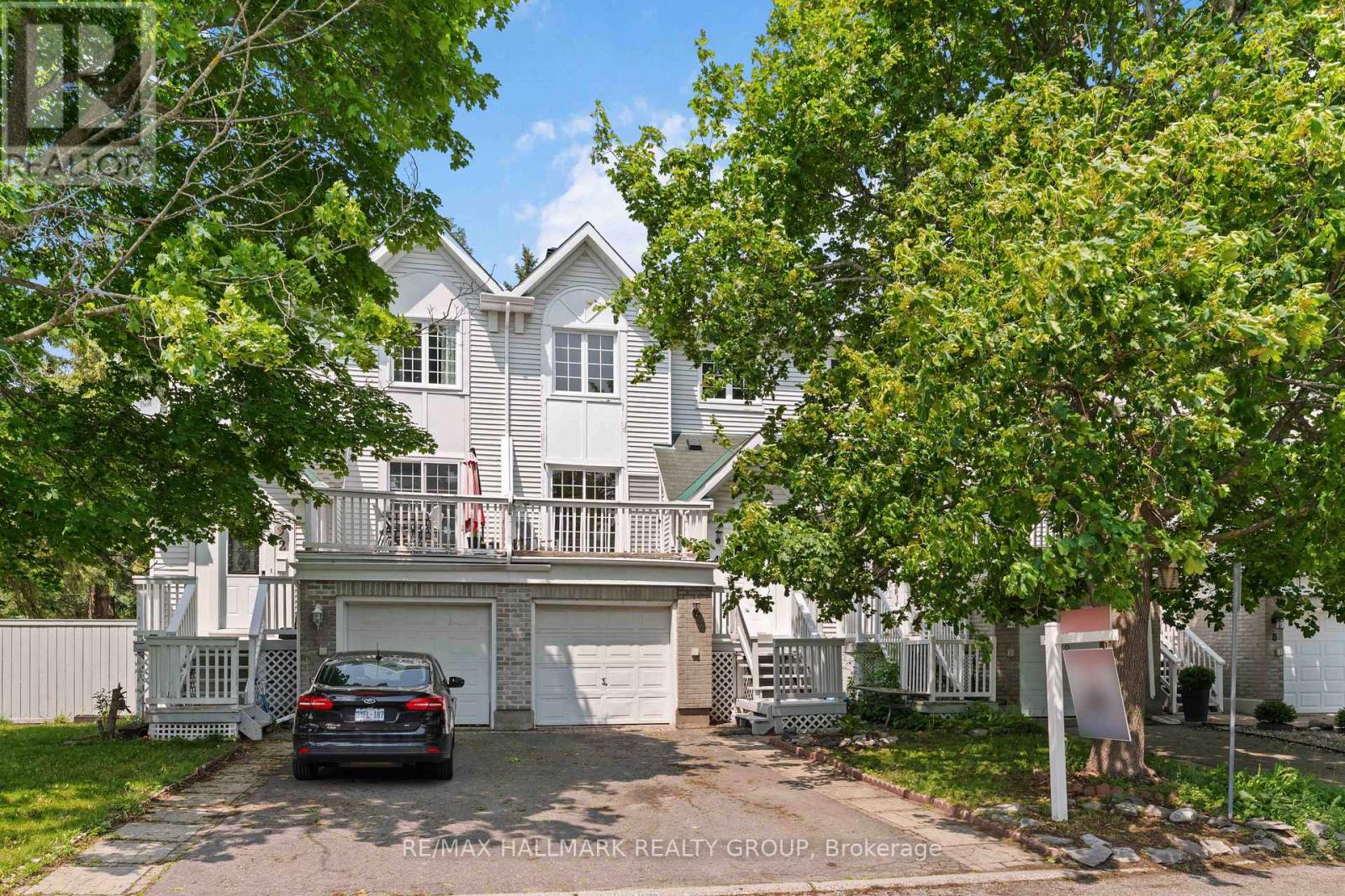 4 CASTLEGREEN PRIVATE