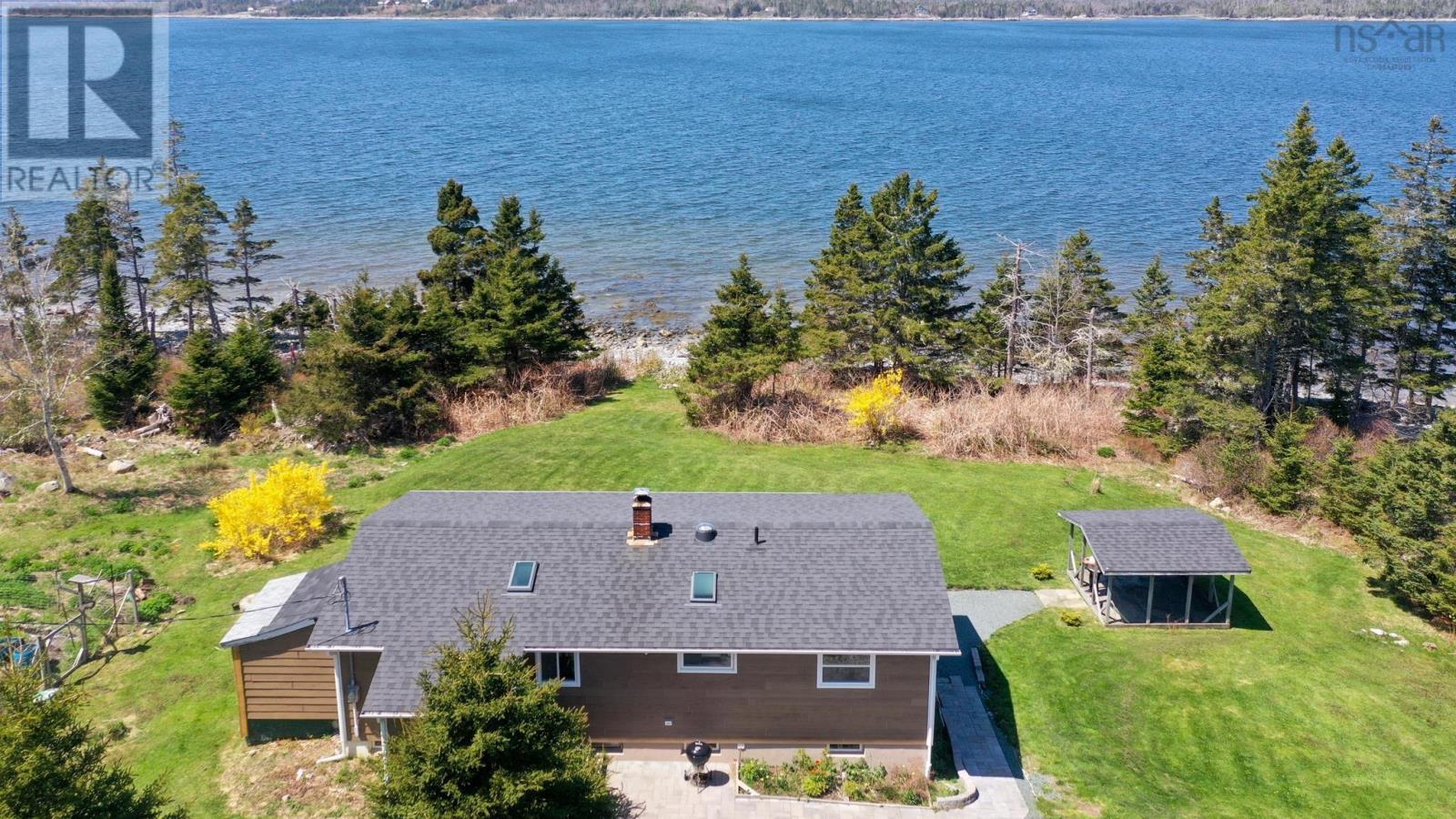 572 Rockland Road