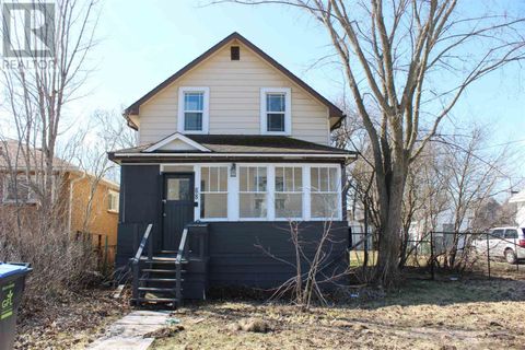 68 St. Georges AVE Sault Ste Marie ON P6B1W7