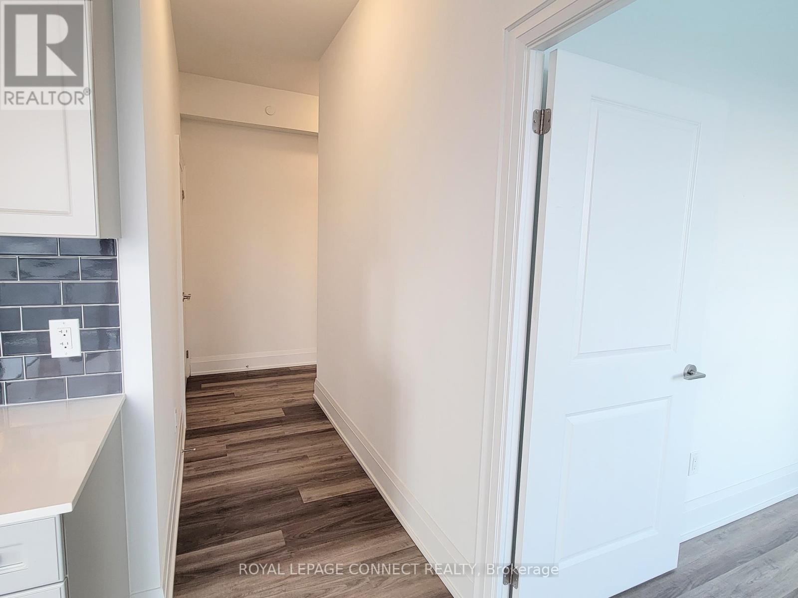 1705 - 1480 BAYLY STREET