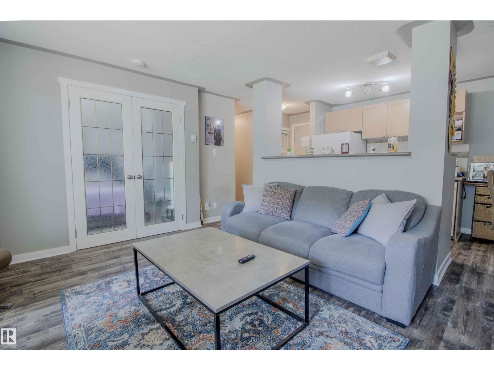 #27 11010 124 ST NW