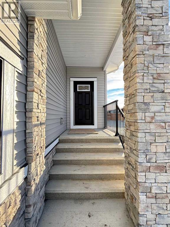 195 Chinook Winds Manor SW