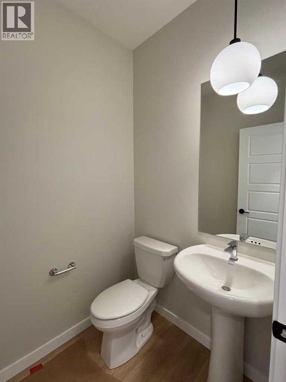 195 Chinook Winds Manor SW