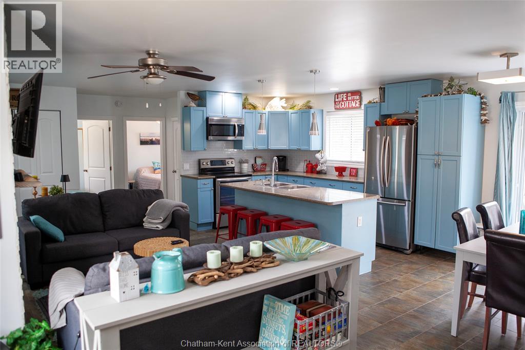 7675 RIVERSIDE DRIVE