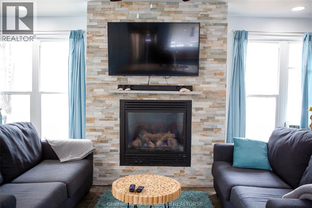 7675 RIVERSIDE DRIVE