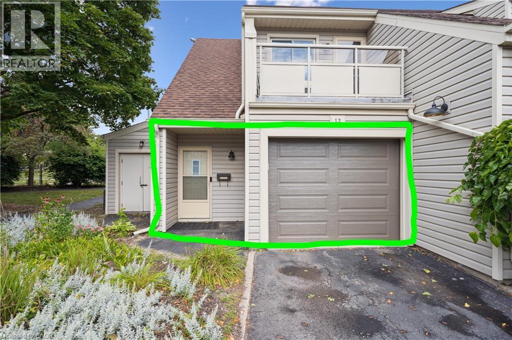 337 KINGSWOOD Drive Unit# 12