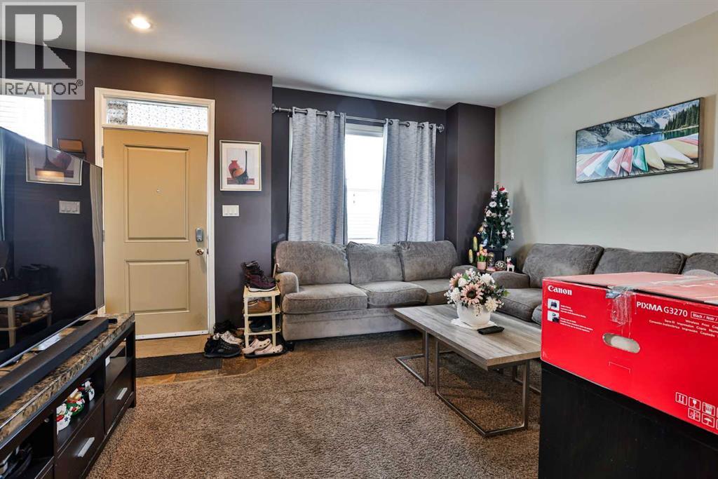 227 Lynx Road  N