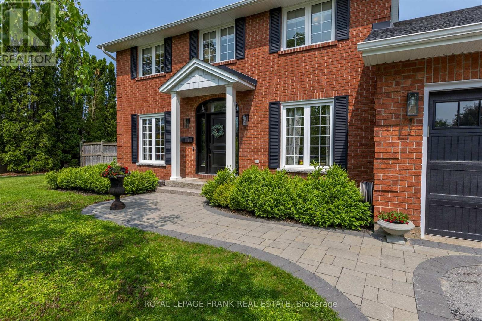 1683 CHAMPLAIN DRIVE