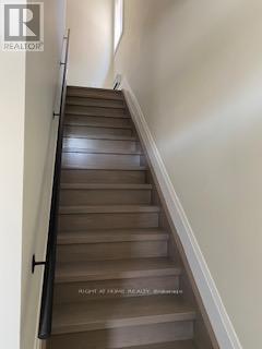 APT 2 - 225 MCROBERTS AVENUE