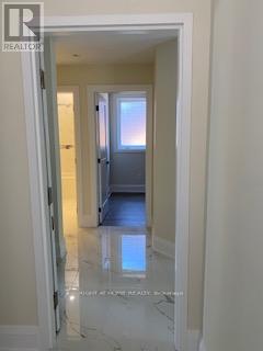 APT 2 - 225 MCROBERTS AVENUE