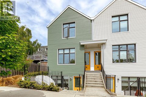 13 230 Wilson St Victoria BC V9A7N6