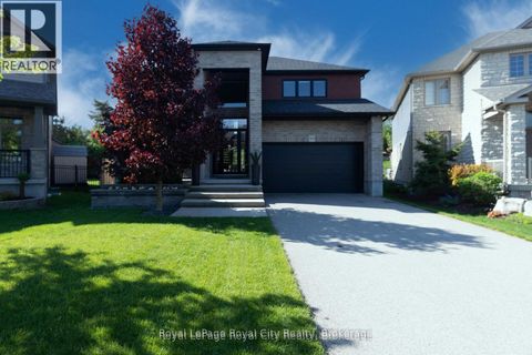 303 GOSLING GARDENS Guelph (Clairfields/Hanlon Business Park) ON N1L0M1