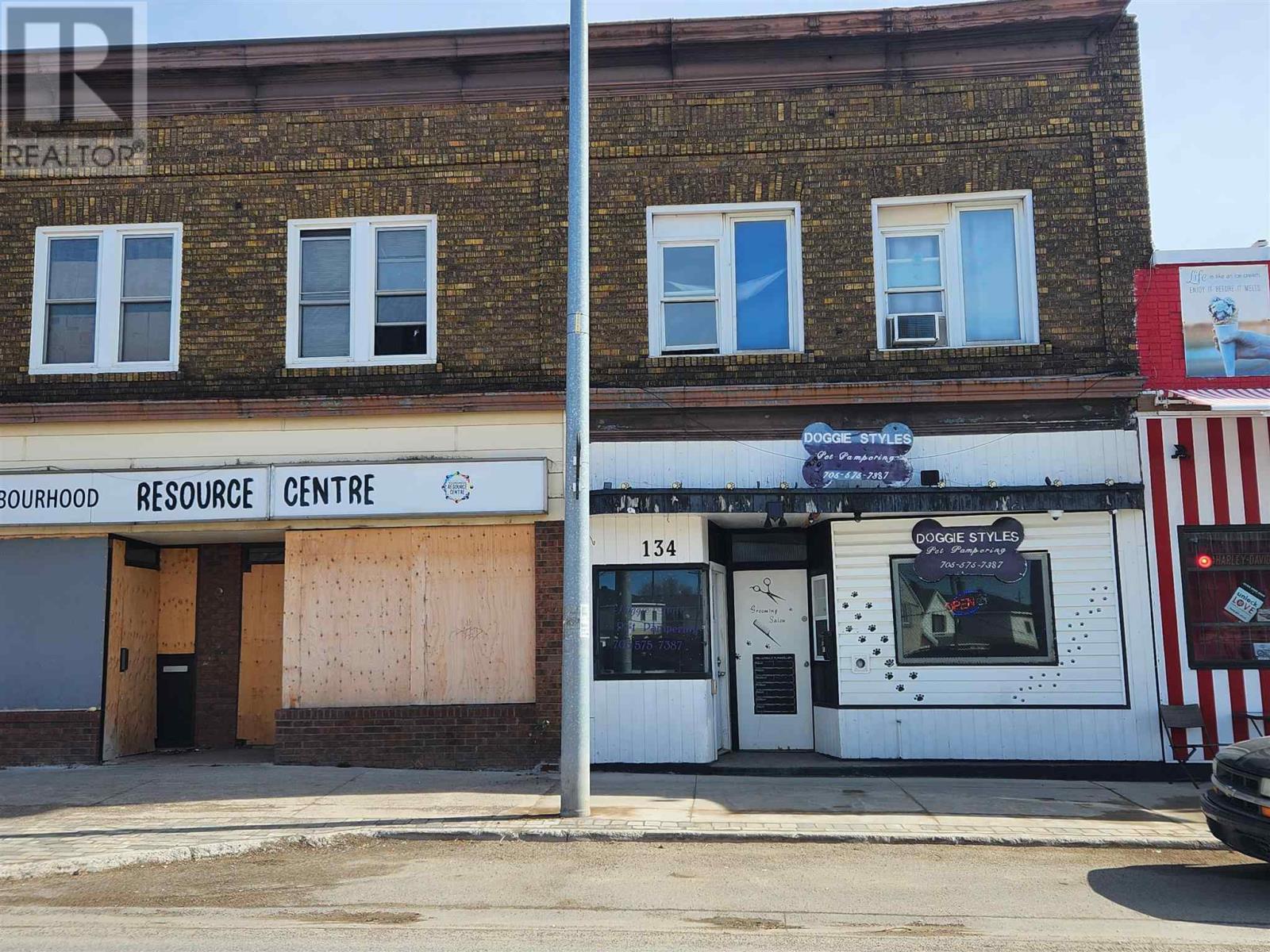 Photo 1 of 1 — 134-134A Gore ST, Sault Ste. Marie, ON P6A1M1