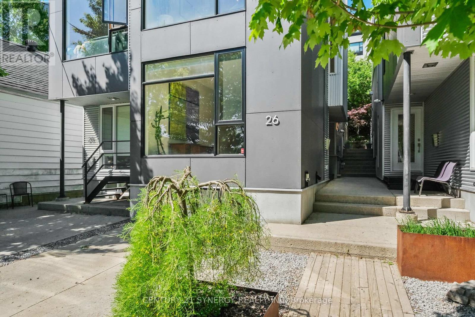 26 STONEHURST AVENUE