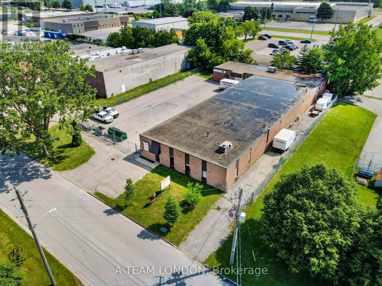 147 STRONACH CRESCENT