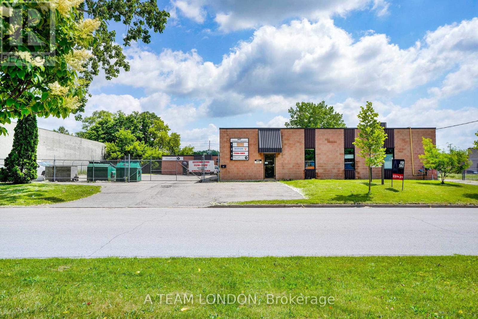 147 STRONACH CRESCENT