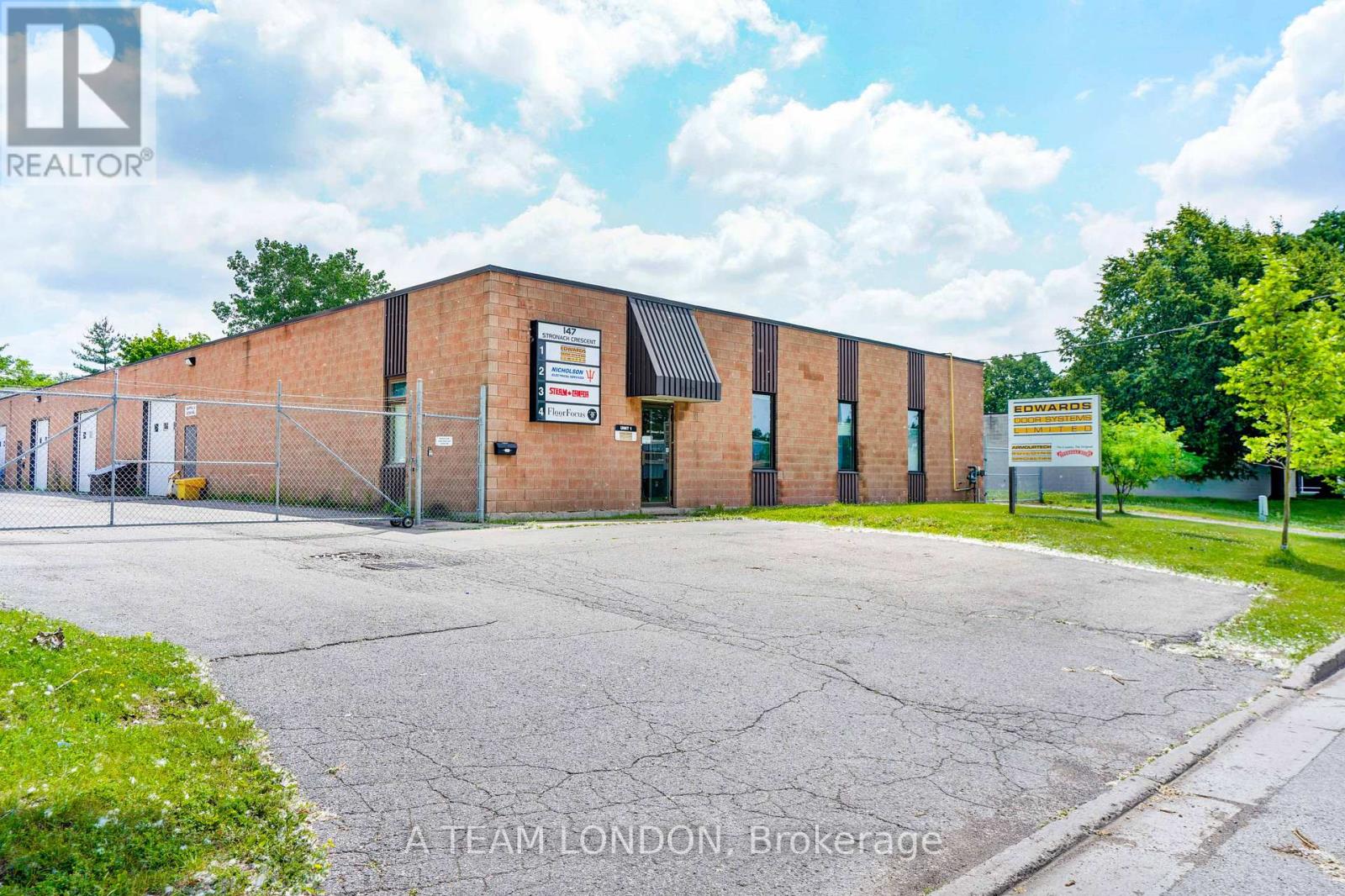 147 STRONACH CRESCENT