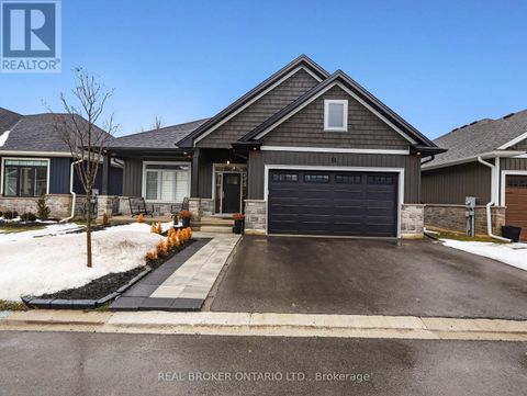 11 - 68 CEDAR STREET Brant (Paris) ON N3L0L4