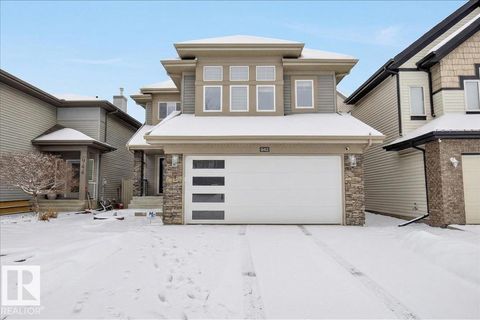 942 CHAHLEY CR NW Edmonton AB T6M0E2
