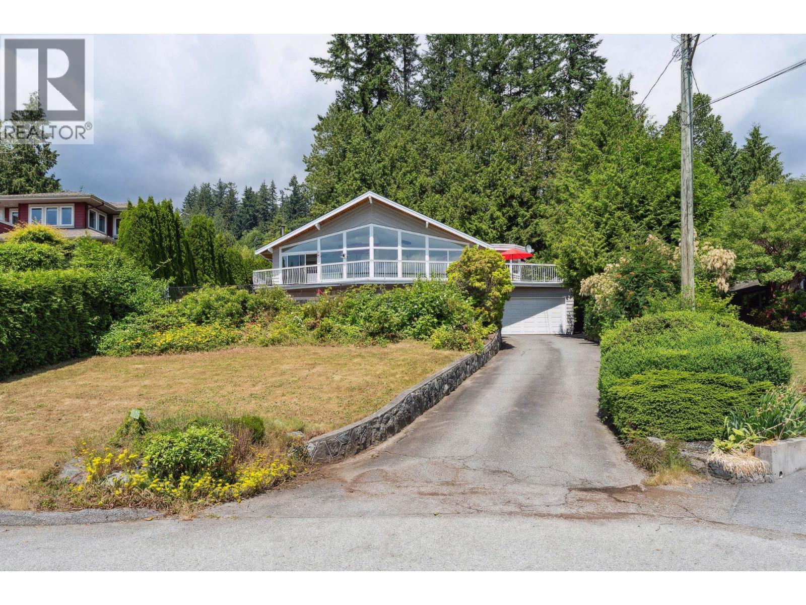 1725 ROSEBERY AVENUE