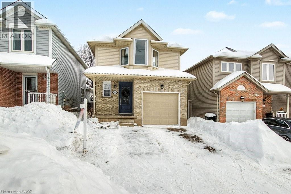 851 BUTTERNUT Avenue