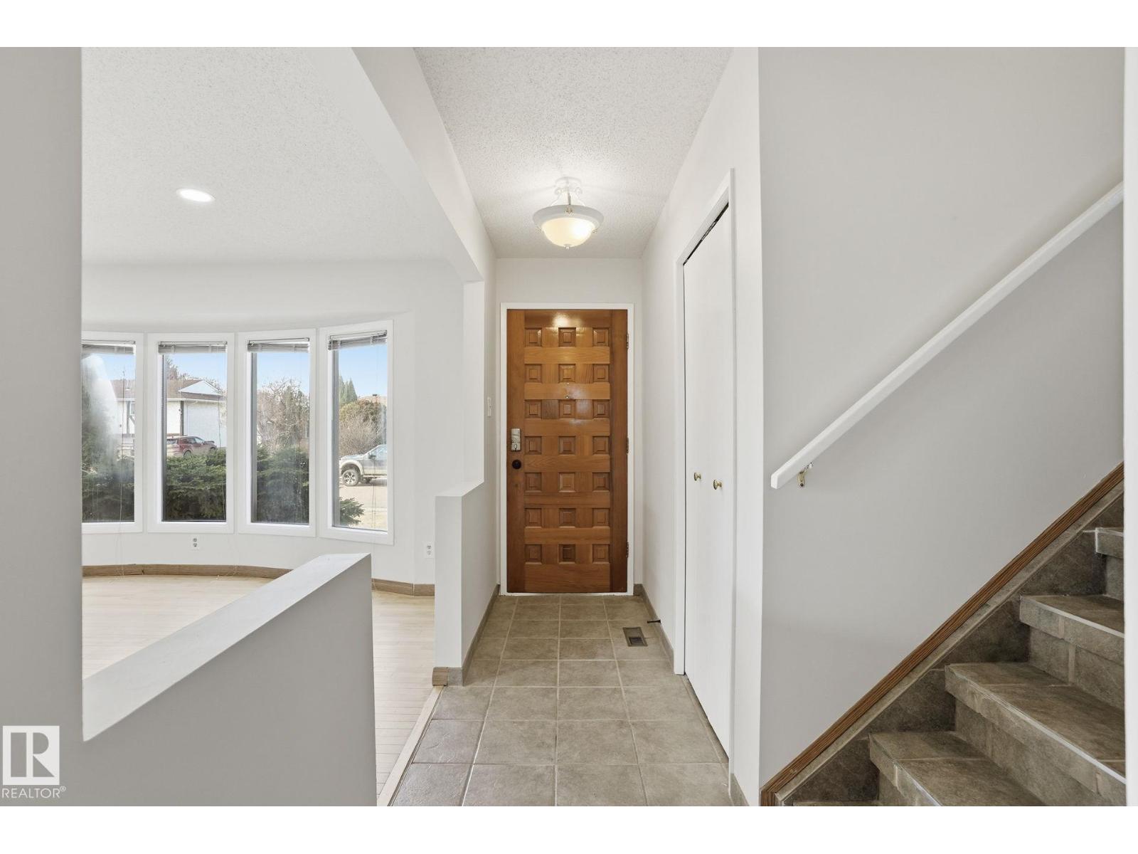15811 114 ST NW