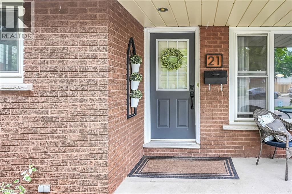21 BURDOCK Boulevard
