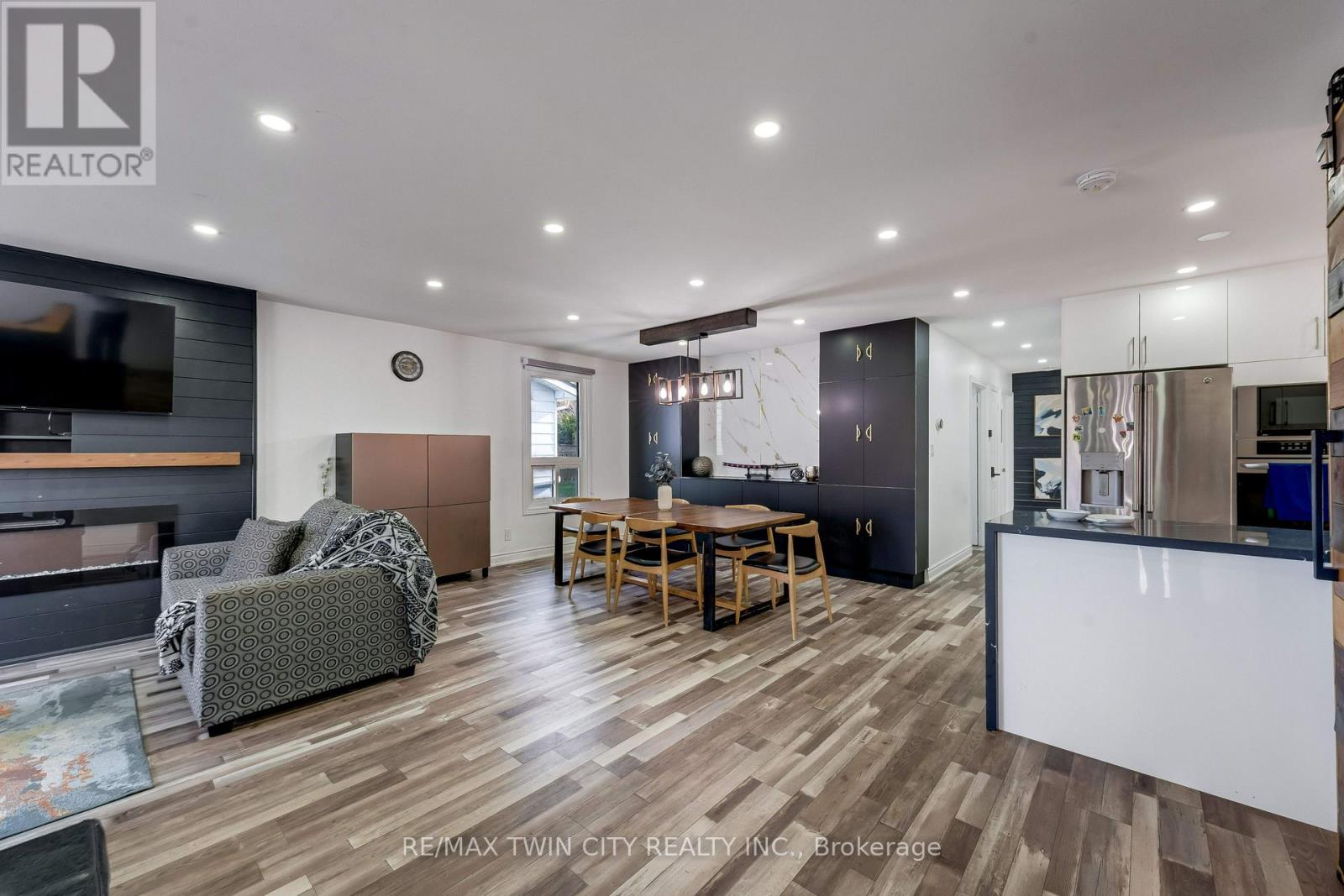 193 WESTHEIGHTS DRIVE