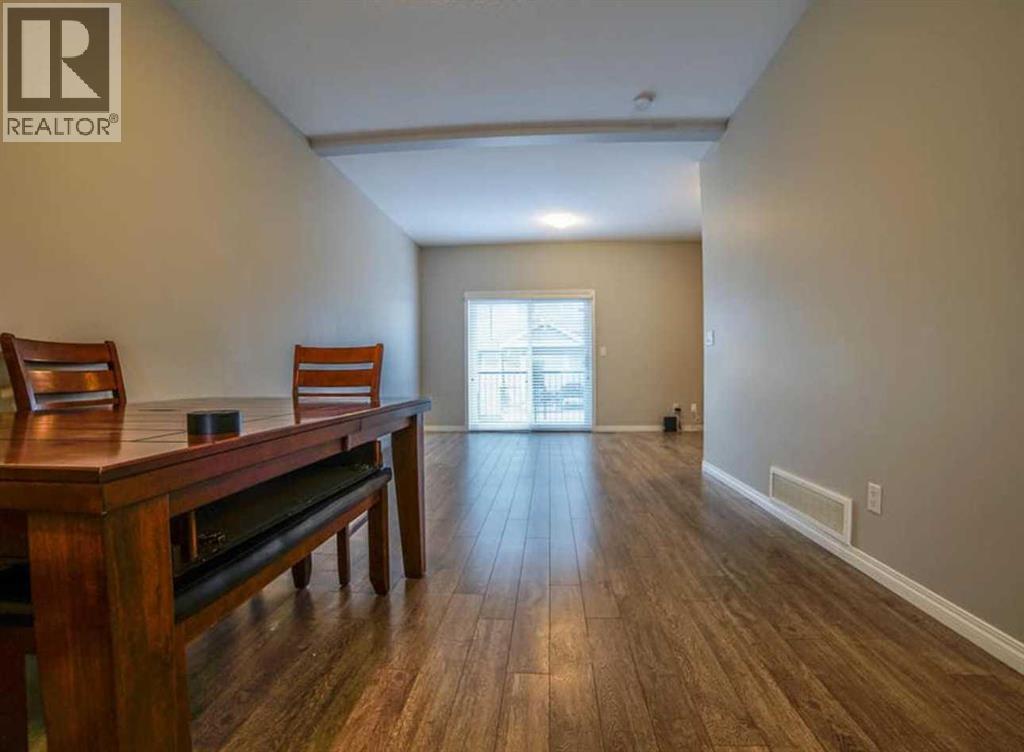 1407, 280 Williamstown Close NW