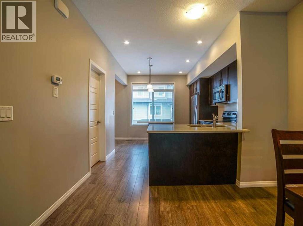 1407, 280 Williamstown Close NW