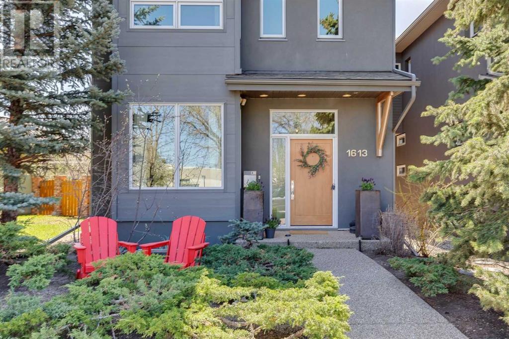 1613 Altadore Avenue SW