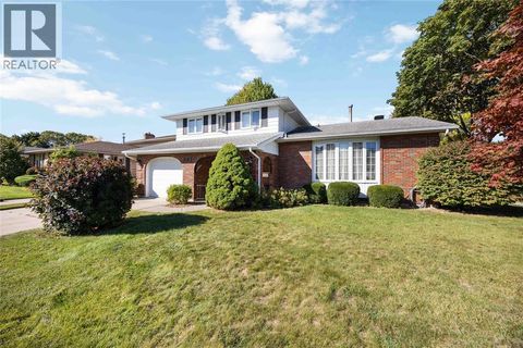 601 Winchester CRESCENT Sarnia ON N7S4R1