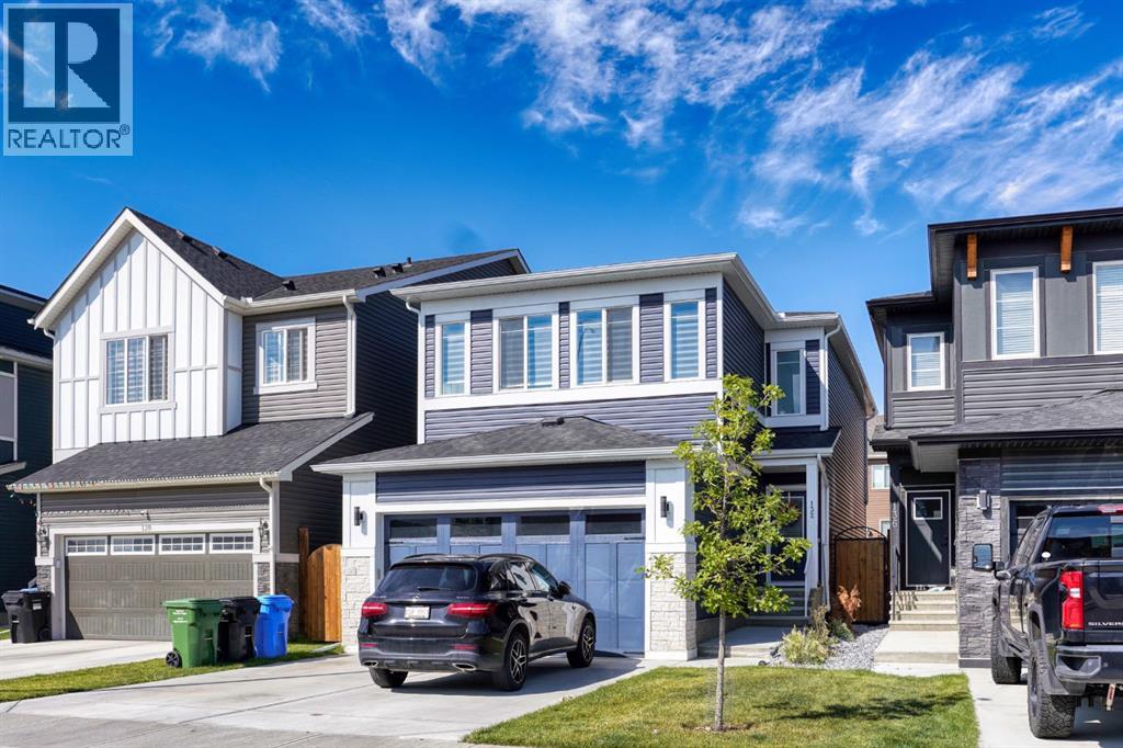 132 Carringsby Avenue NW