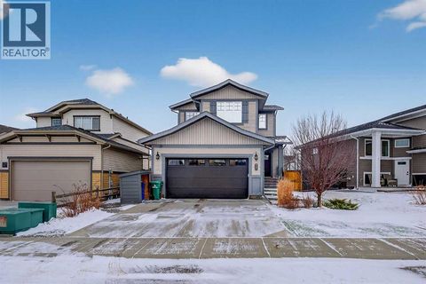 323 Skeena Crescent W Lethbridge AB T1J5K3
