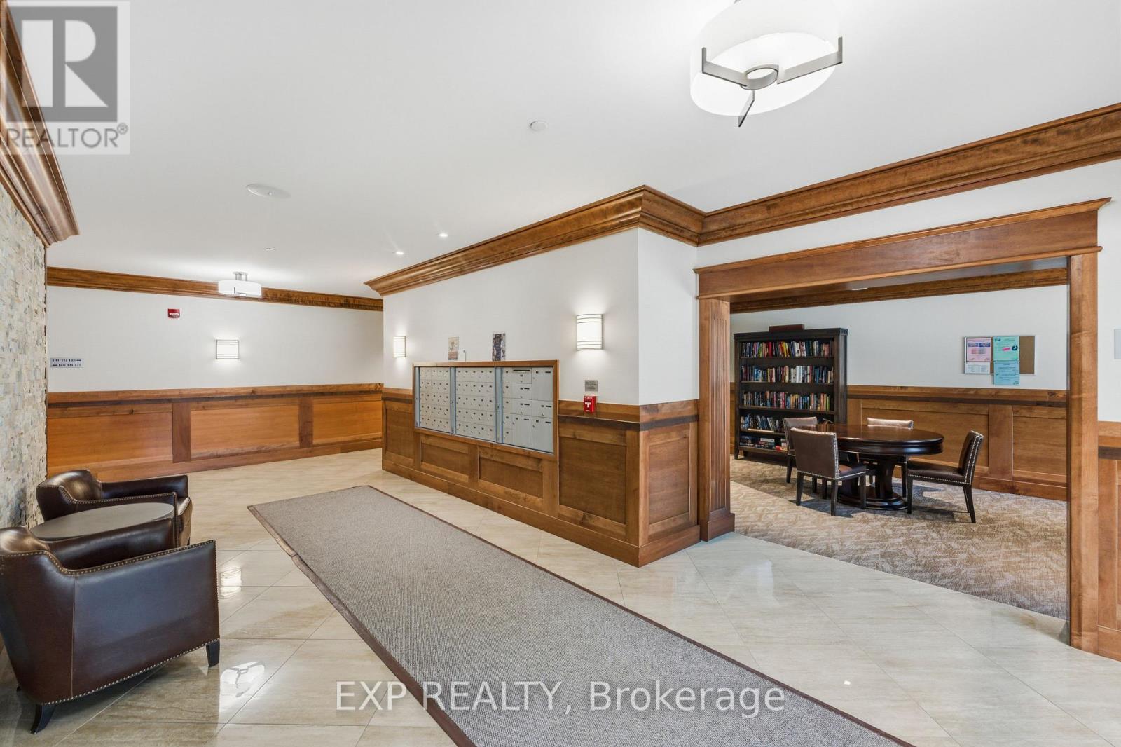 C301 - 258 COLEMAN STREET