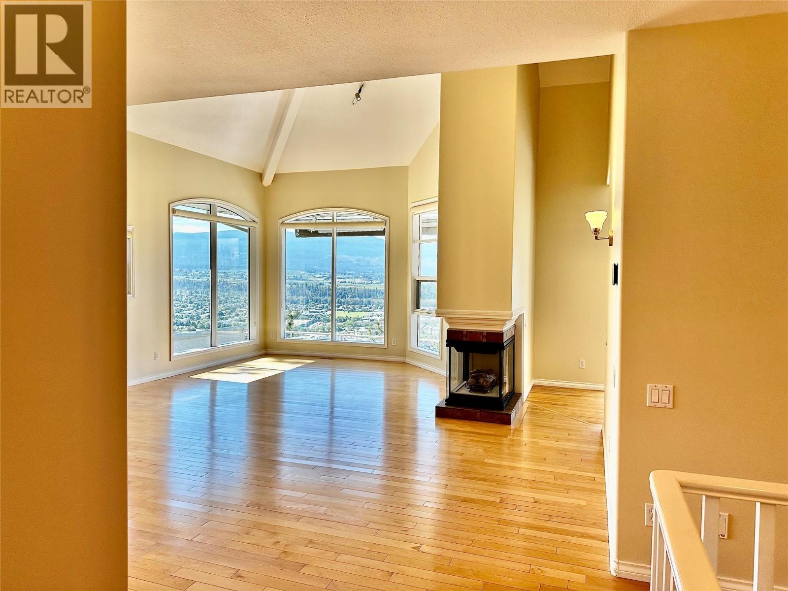 880 Christina Place Unit# 21