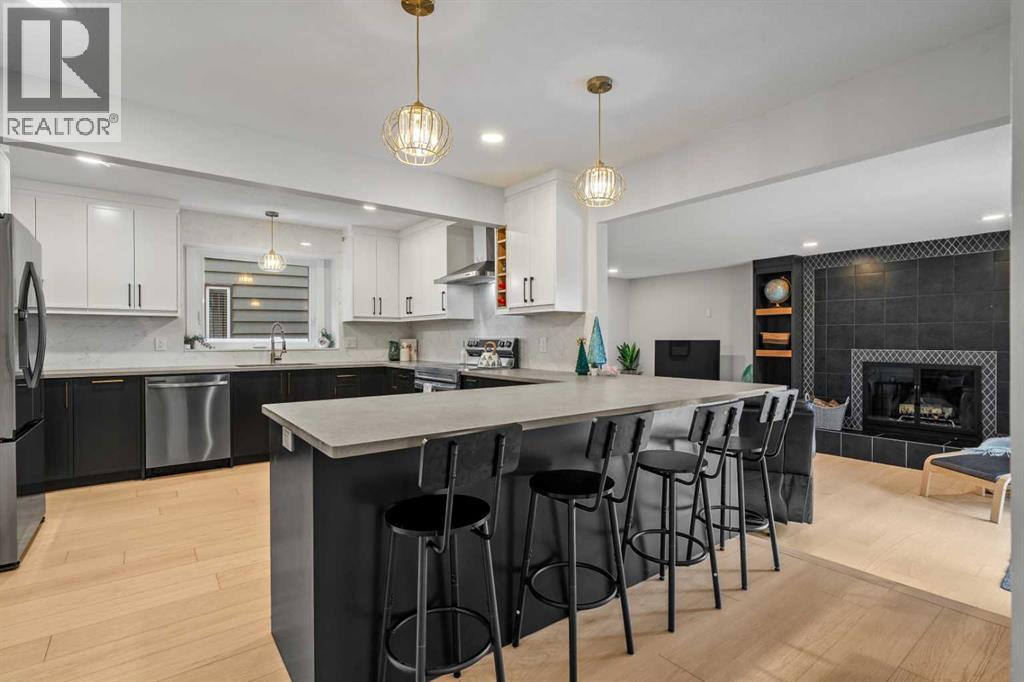 92 Deermeade Road SE