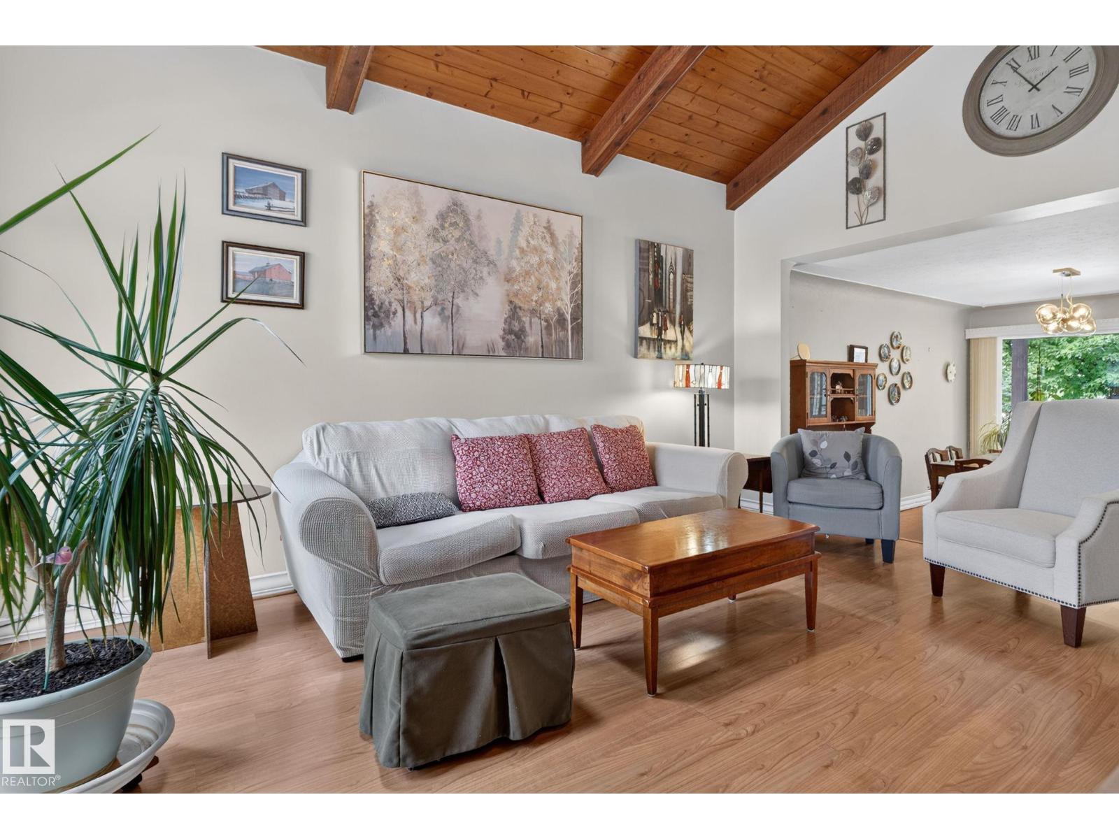 12703 122 ST NW