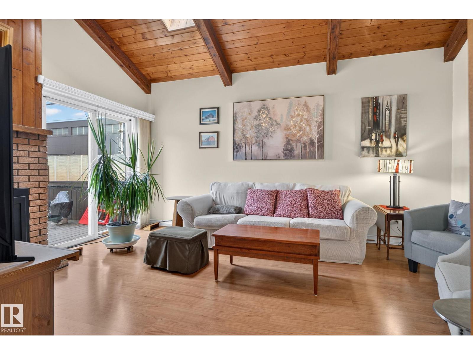 12703 122 ST NW