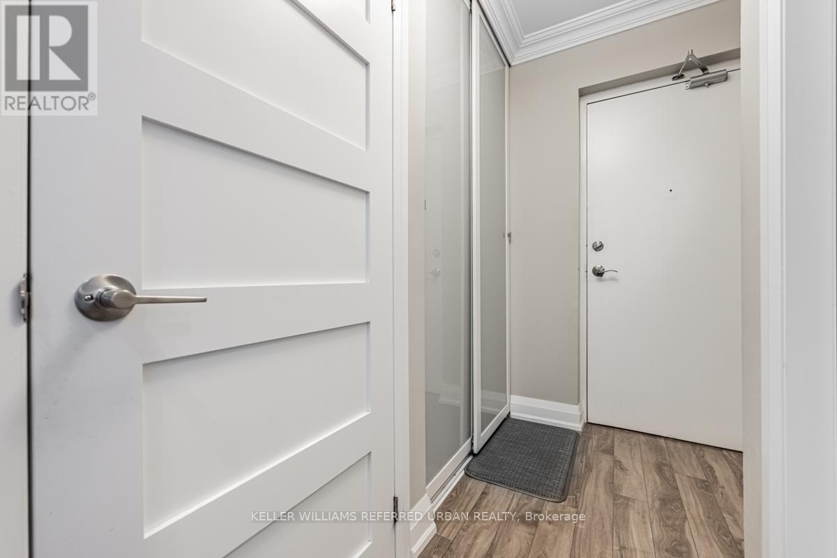 1007 - 3025 QUEEN FREDERICA DRIVE