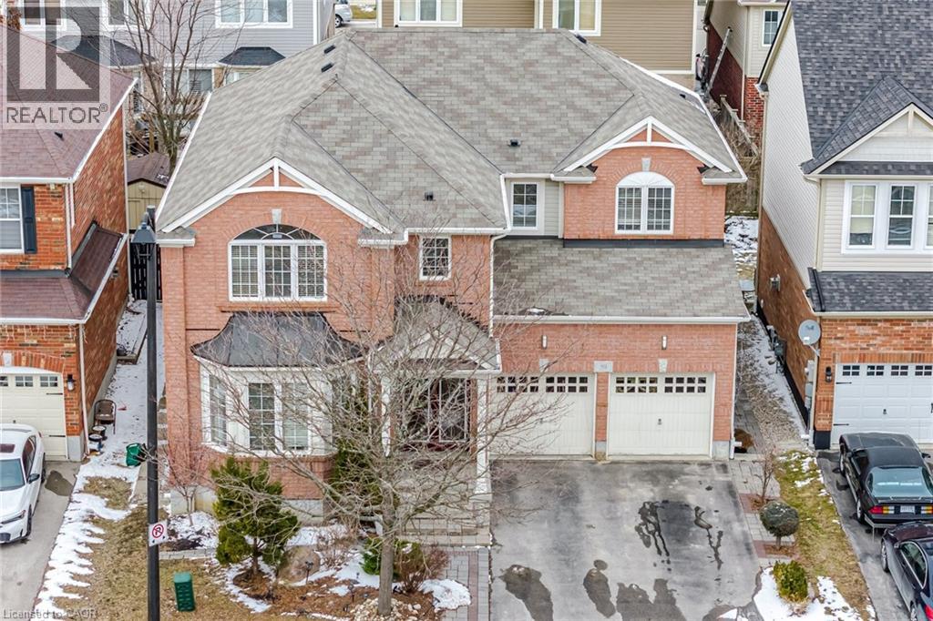 59 APPLE Drive