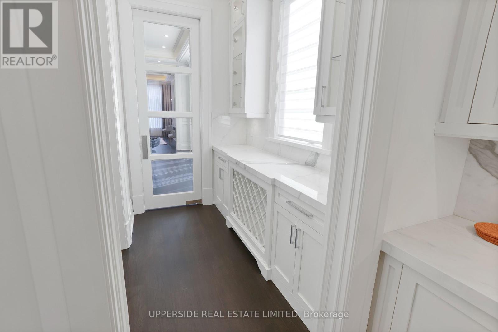 28 THORNRIDGE DRIVE
